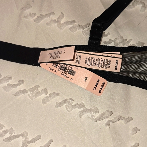 NWT Victoria's Secret Sexy Tee Posey Lace Lightly Lined Demi Bra - Picture 4 of 4